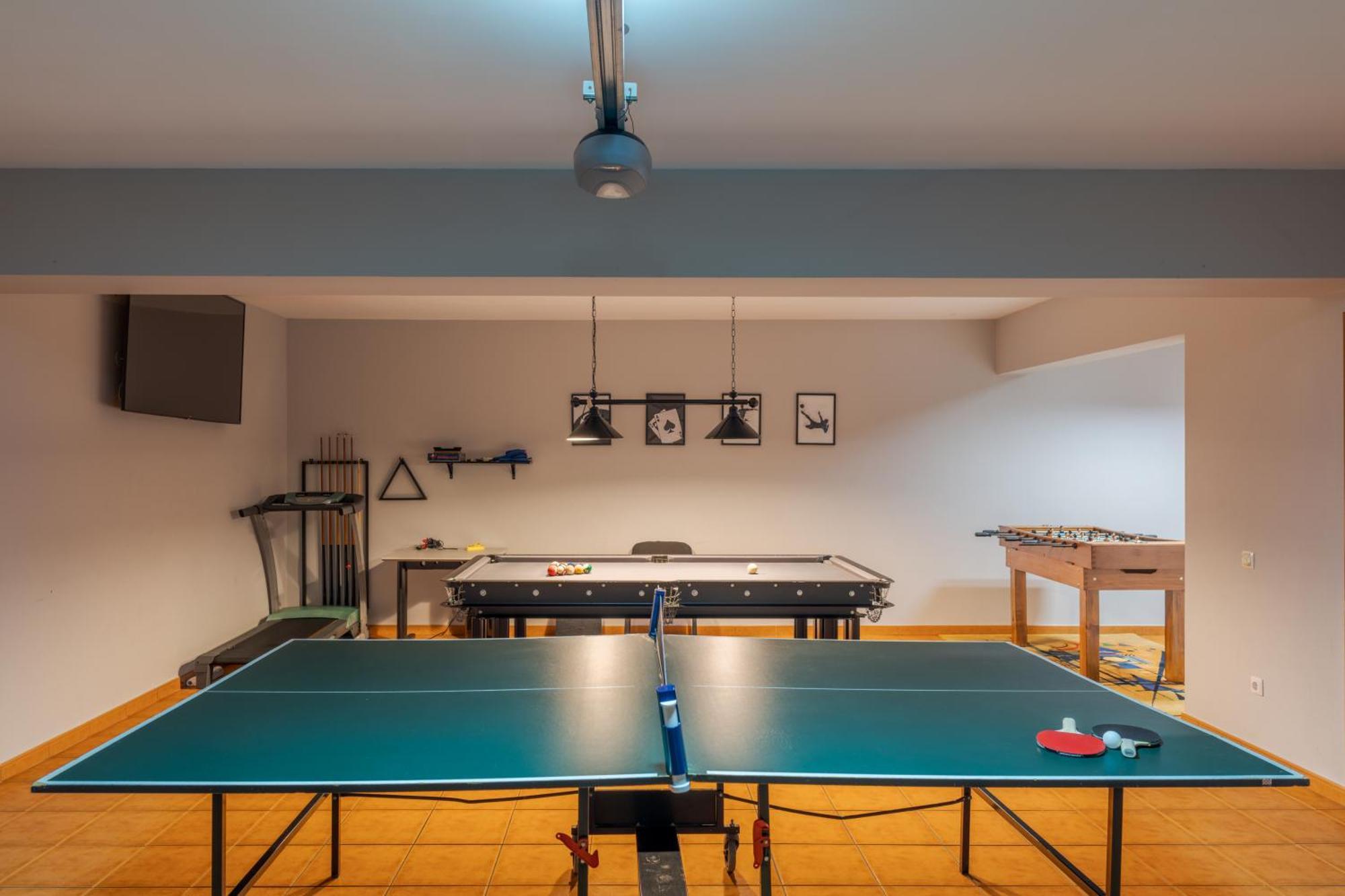 3B Villa Heated Pool Barbecue Games Room ฟุงชาล ภายนอก รูปภาพ