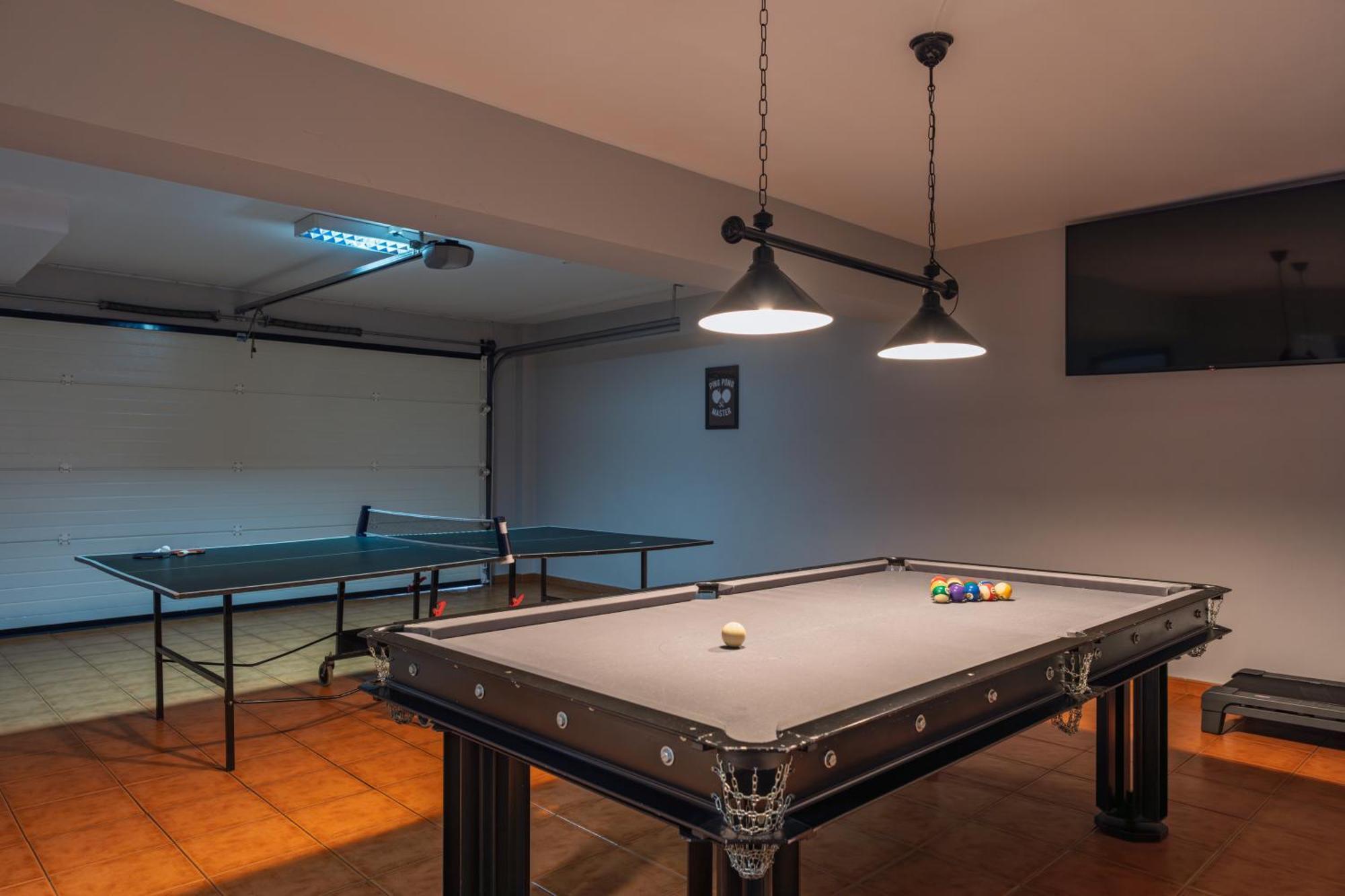 3B Villa Heated Pool Barbecue Games Room ฟุงชาล ภายนอก รูปภาพ
