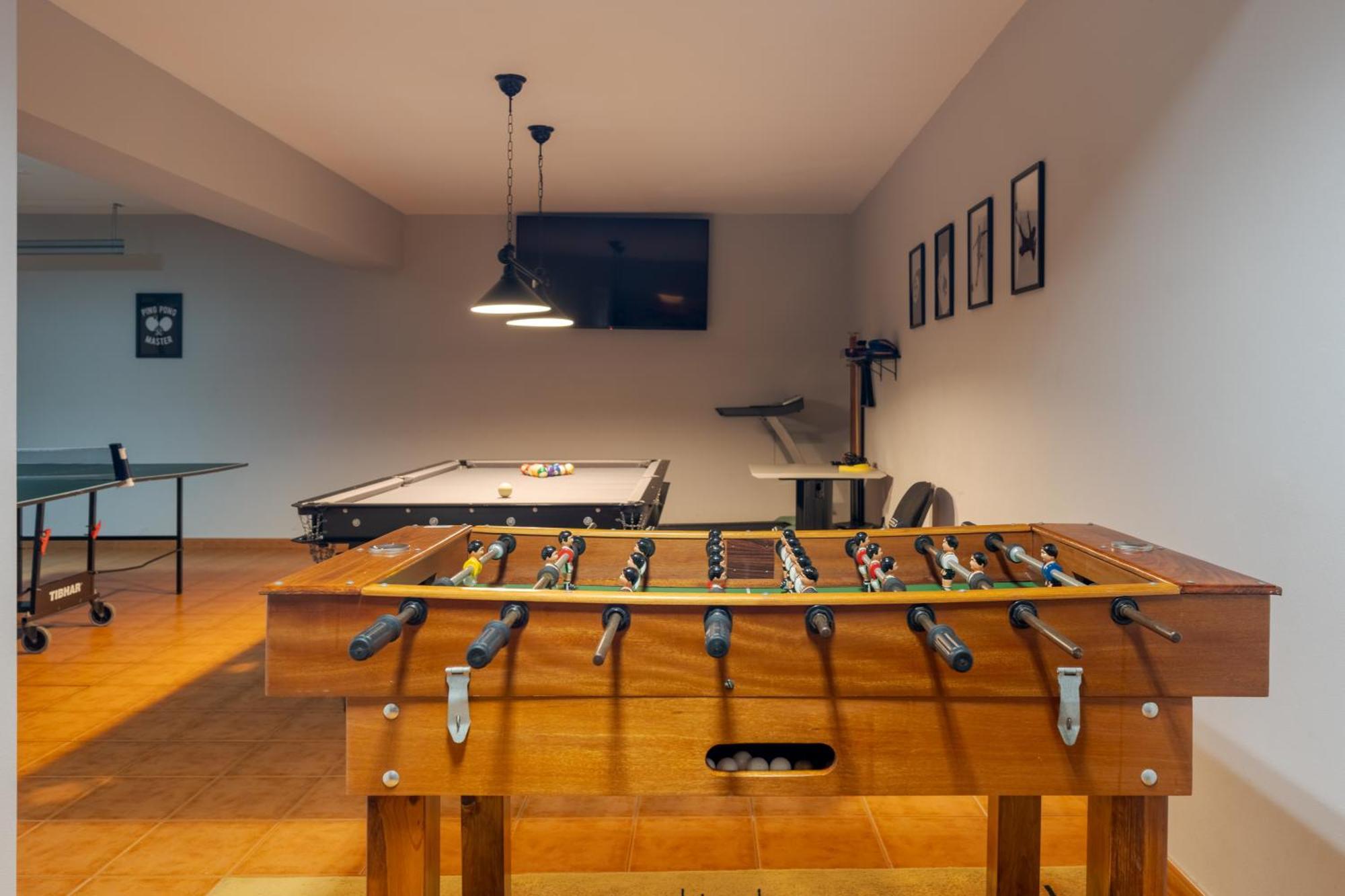 3B Villa Heated Pool Barbecue Games Room ฟุงชาล ภายนอก รูปภาพ
